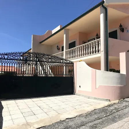 Caroca House Semesterbostad Nazaré