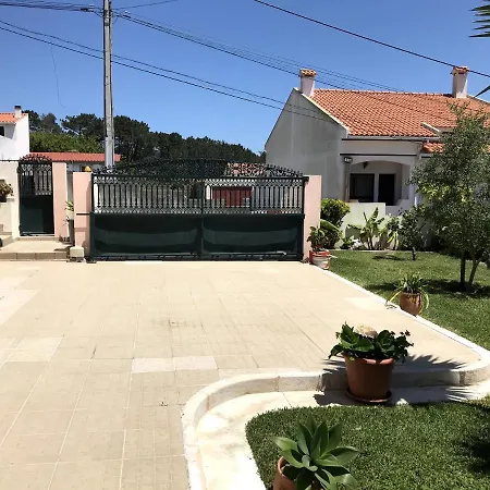 Semesterbostad Caroca House Nazaré